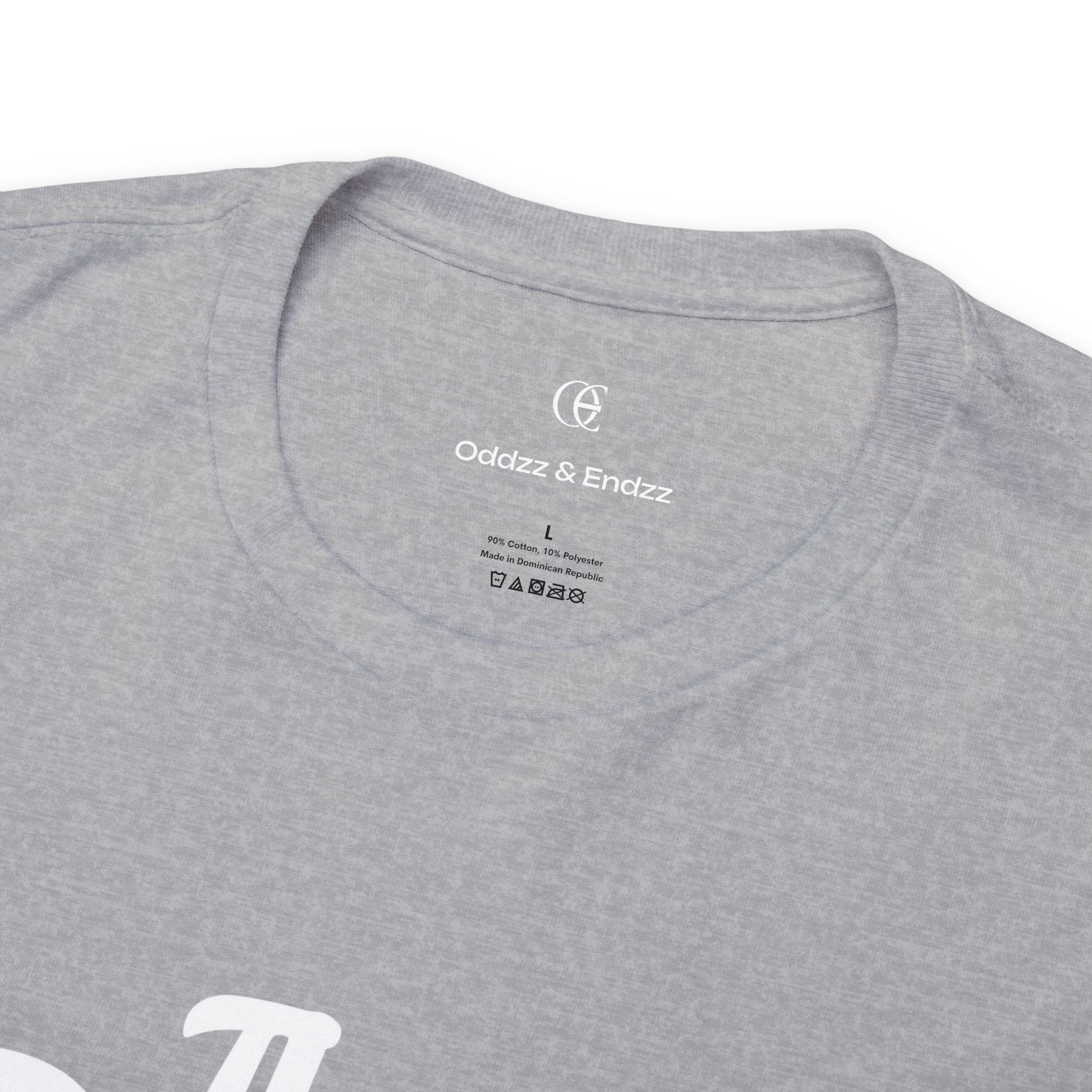 MAKING MOVES TEE