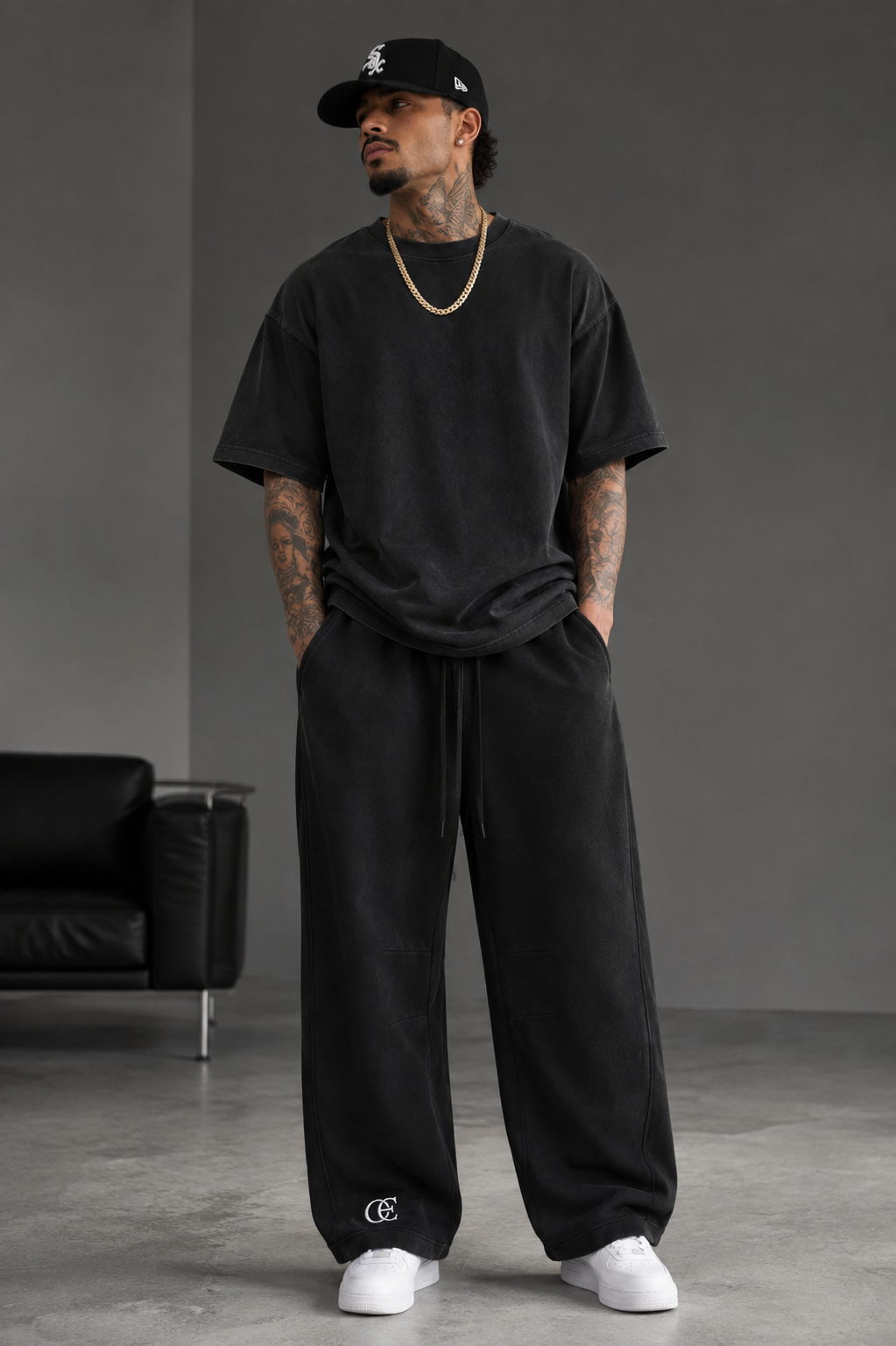 O & E Unisex Vintage Wash Barrel Leg Fleece Sweatpants